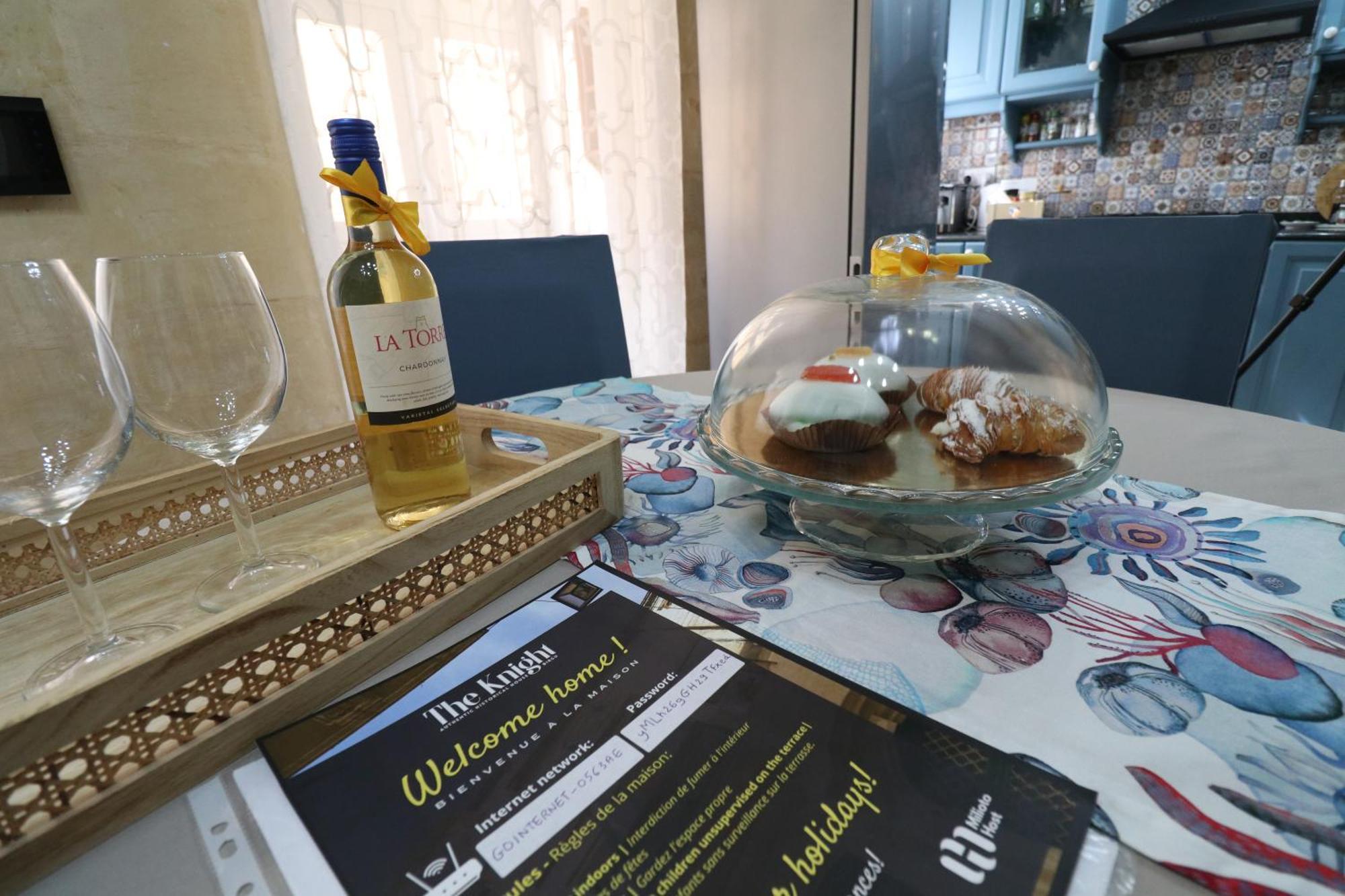 The Knight - Heritage & Art Home At Birgu Square エクステリア 写真