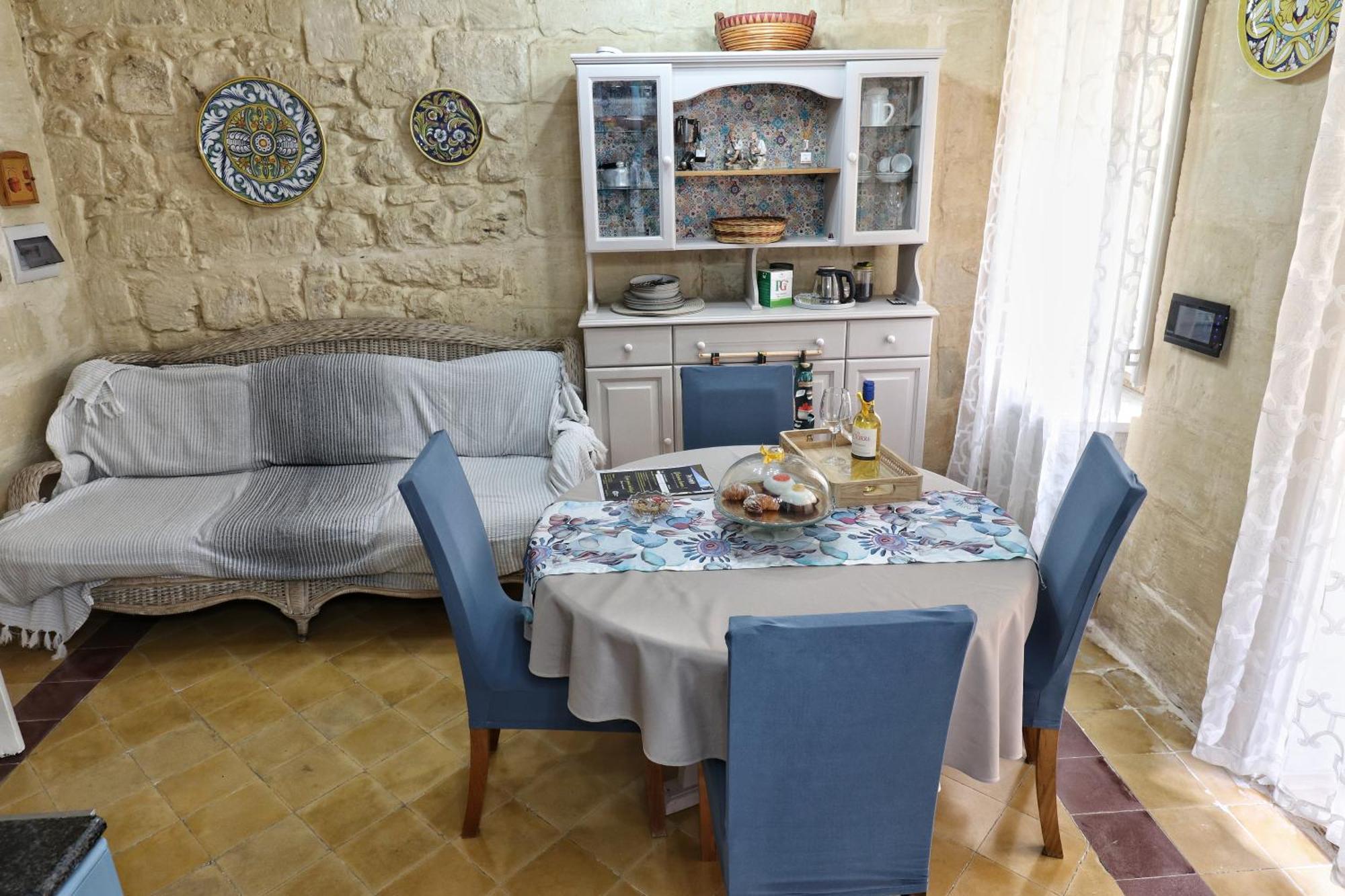 The Knight - Heritage & Art Home At Birgu Square エクステリア 写真