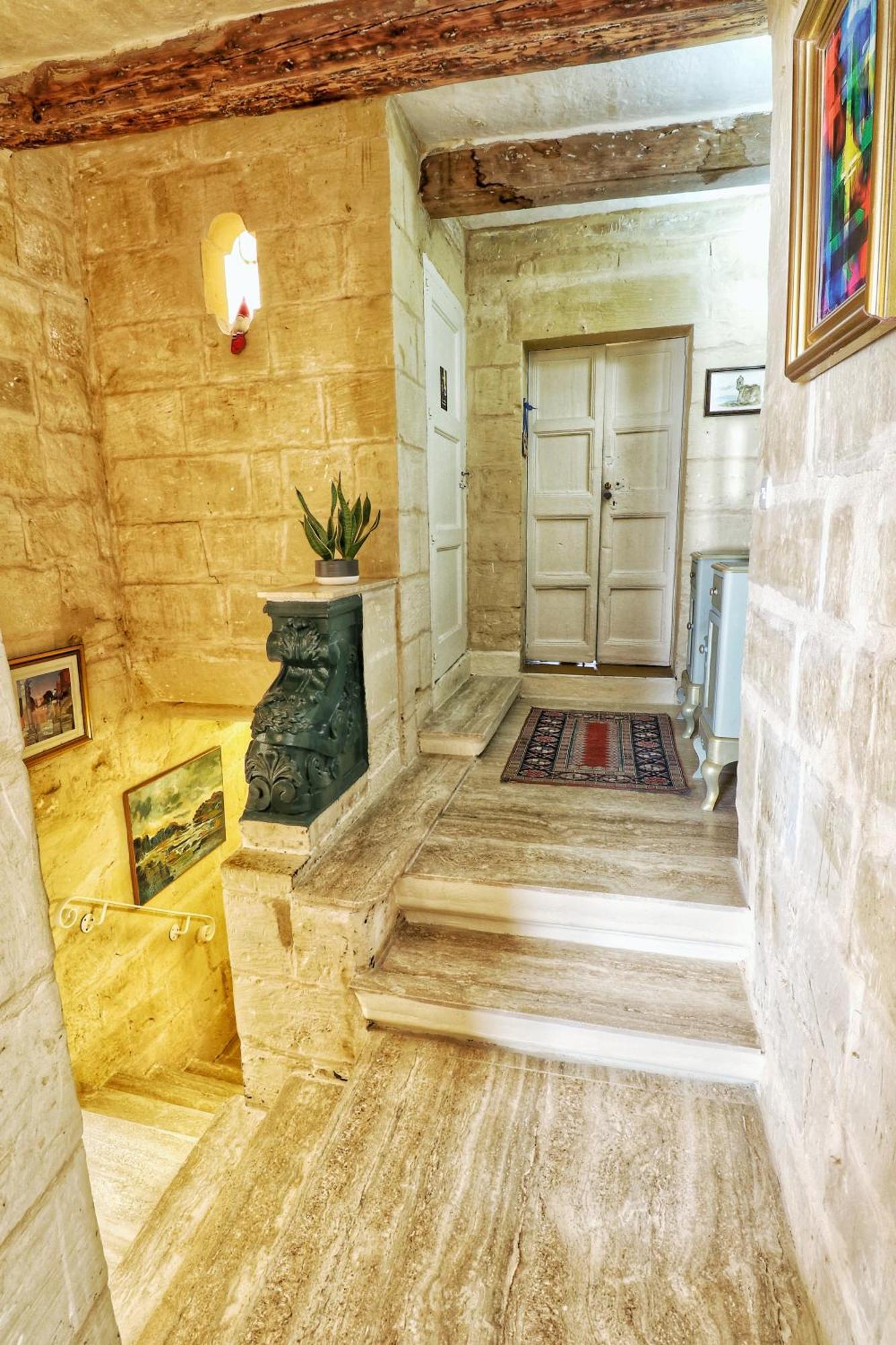 The Knight - Heritage & Art Home At Birgu Square エクステリア 写真