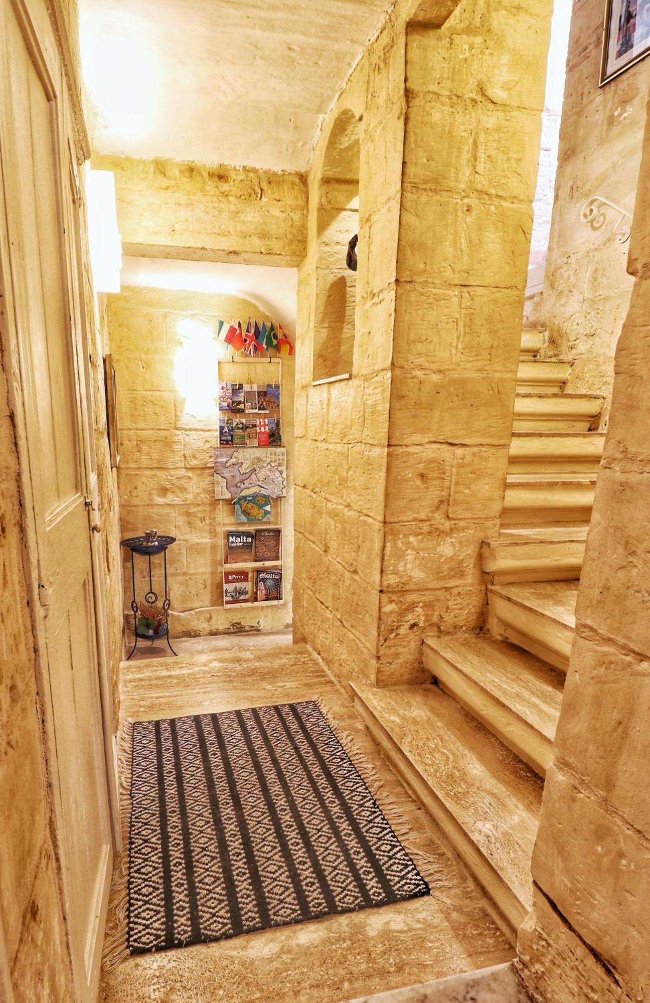 The Knight - Heritage & Art Home At Birgu Square エクステリア 写真