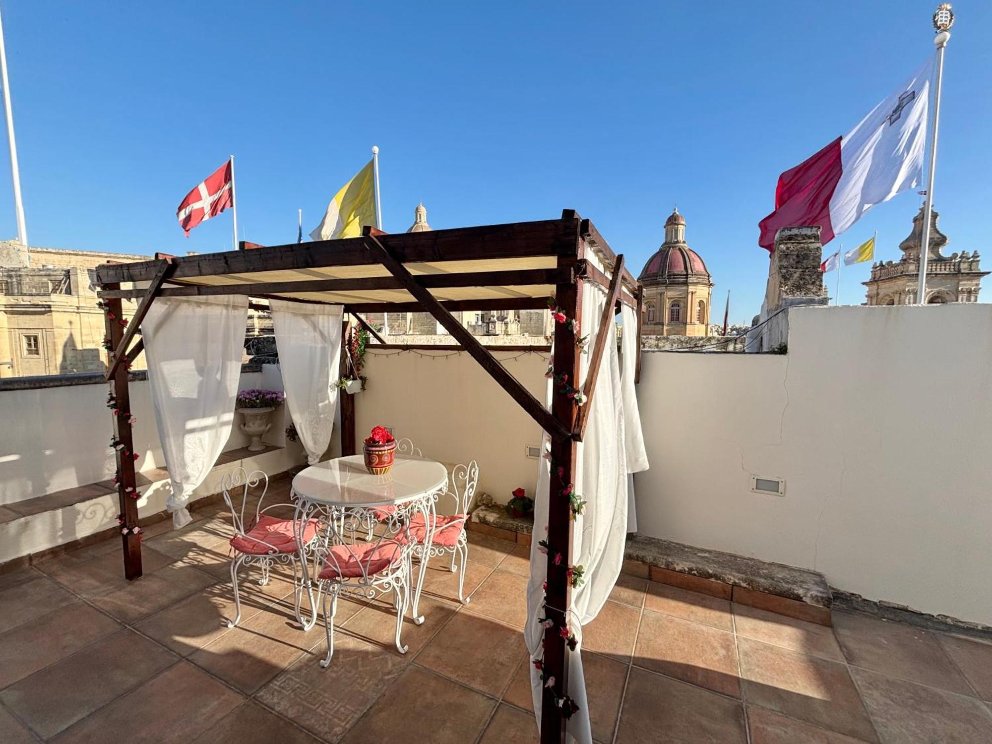 The Knight - Heritage & Art Home At Birgu Square エクステリア 写真